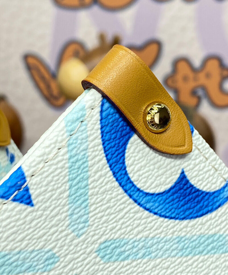 Louis Vuitton OnTheGo MM M11262 Blue